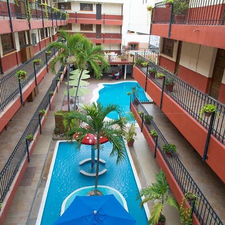 Hotel Hacienda Maria Eugenia Acapulco Bagian luar foto