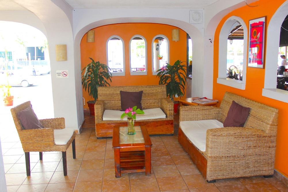 Hotel Hacienda Maria Eugenia Acapulco Bagian luar foto