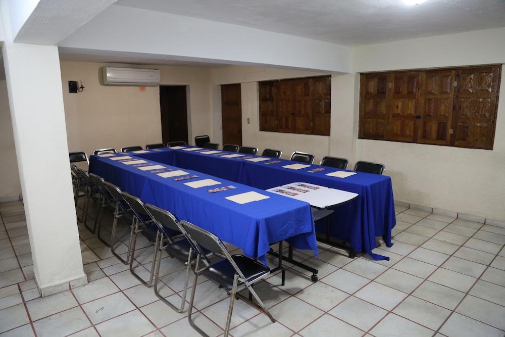 Hotel Hacienda Maria Eugenia Acapulco Bagian luar foto